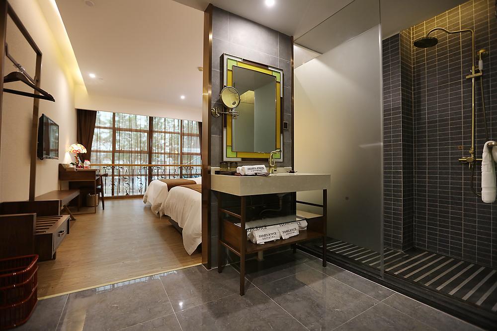 James Joyce Coffetel Hotel Guangzhou Baiyun Street North Branch Экстерьер фото